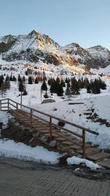High Altitude Apartment Passo del Tonale Holiday home