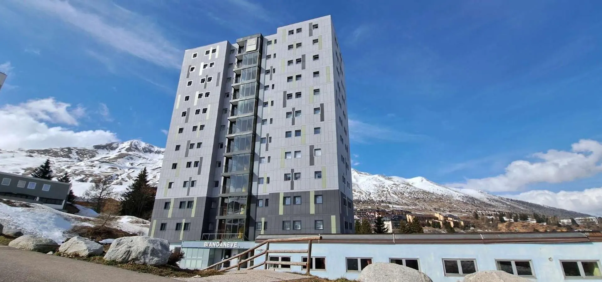 High Altitude Apartment location